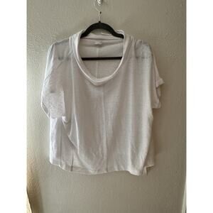 Potery linen blouse Lightweight Flowy Open Back Resort Quiet Luxury